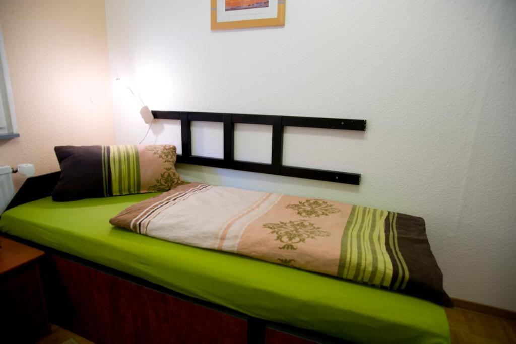 Zimmer Weiss Altenstädt Quarto foto